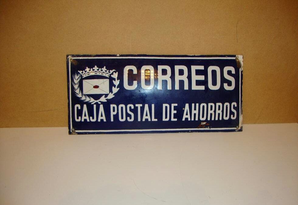 CAMINEM CAP A UNA BANCA PÚBLICA